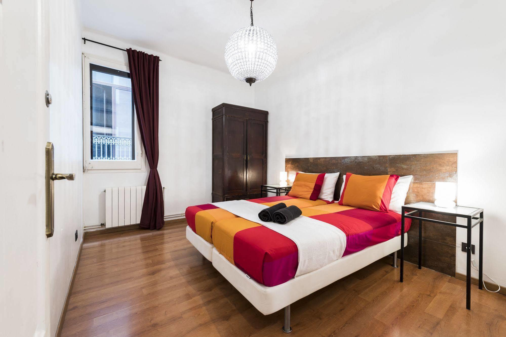 Vidre Home - Plaza Real Barcelona Exterior foto