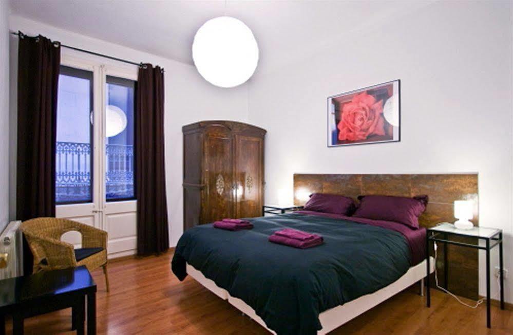Vidre Home - Plaza Real Barcelona Exterior foto